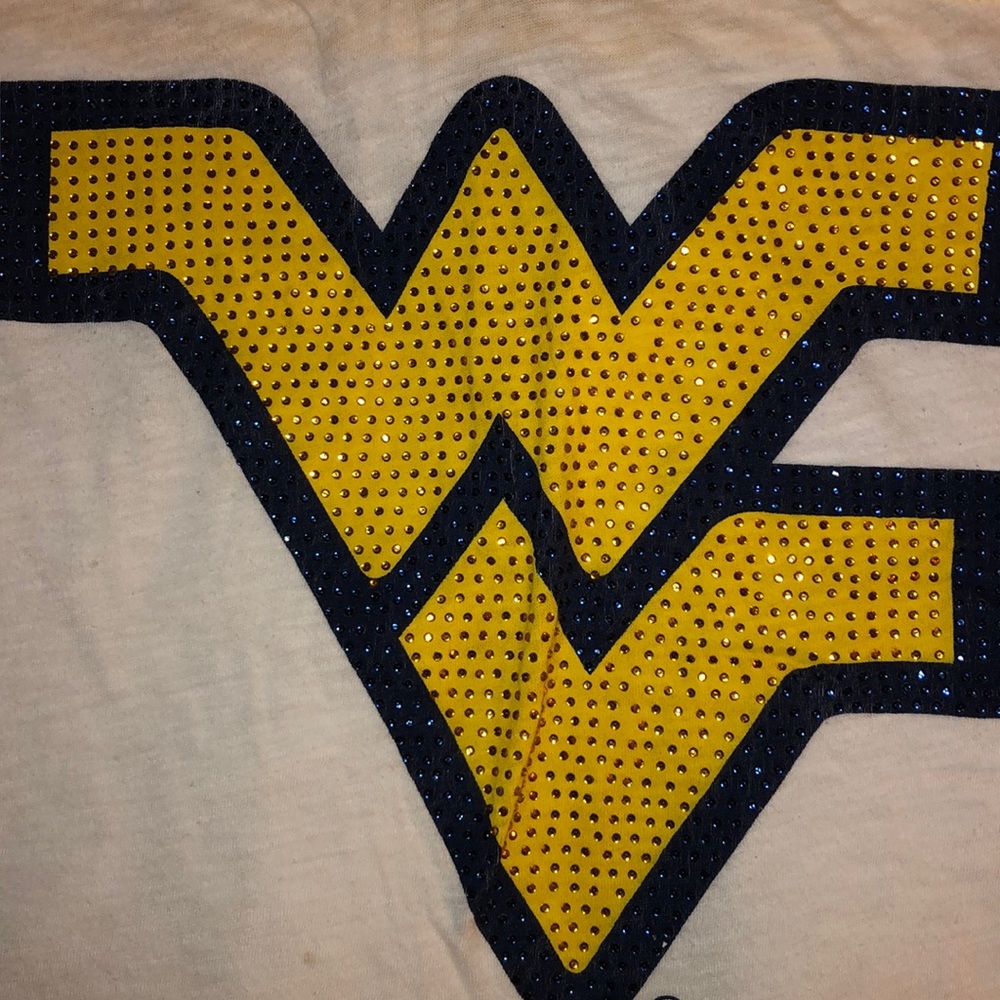 SOLD-WV mountaineers tshirt size XL - Picture 4 of 4